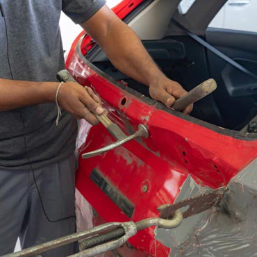 Auto body and paint repair